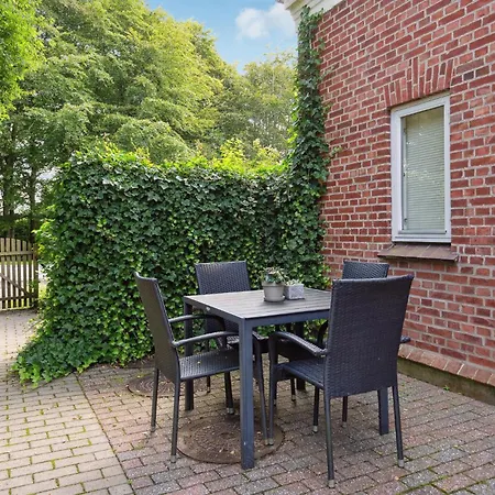 Nice In With Kitchen Apartment Tarm